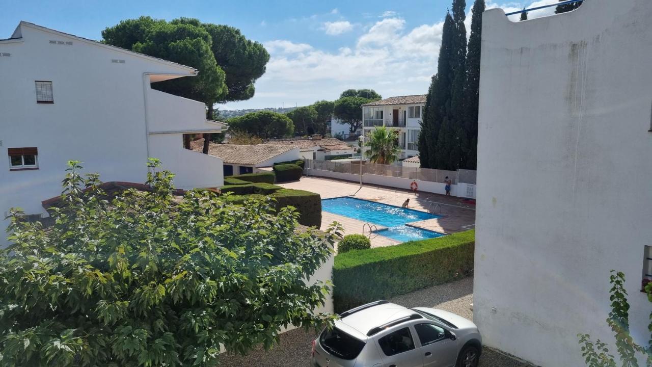 Apartamento Familiar Con Piscina Y Wifi L' Escala 외부 사진